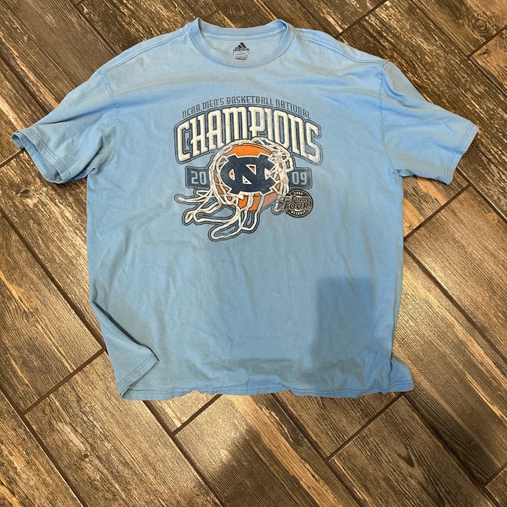 2009 North Carolina NCAA championship T-shirt